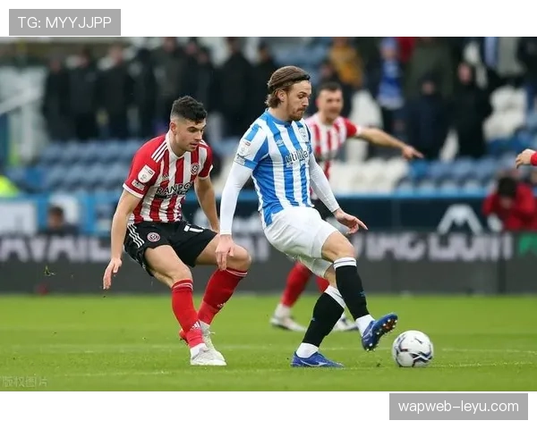 马里奥·莱米纳状态回升,助力球队稳居联赛前列 马里奥·莱米纳状态回升,助力球队稳居联赛前列