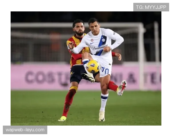 尤文图斯战术深度解析：秘密武器惊艳登场，悄然改写比赛格局