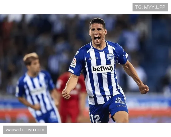 西甲绿条纹球队强势逆转，状态回暖彰显竞争力